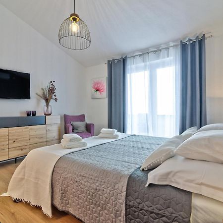 Apartments Bobinac Senj  Pokoj fotografie